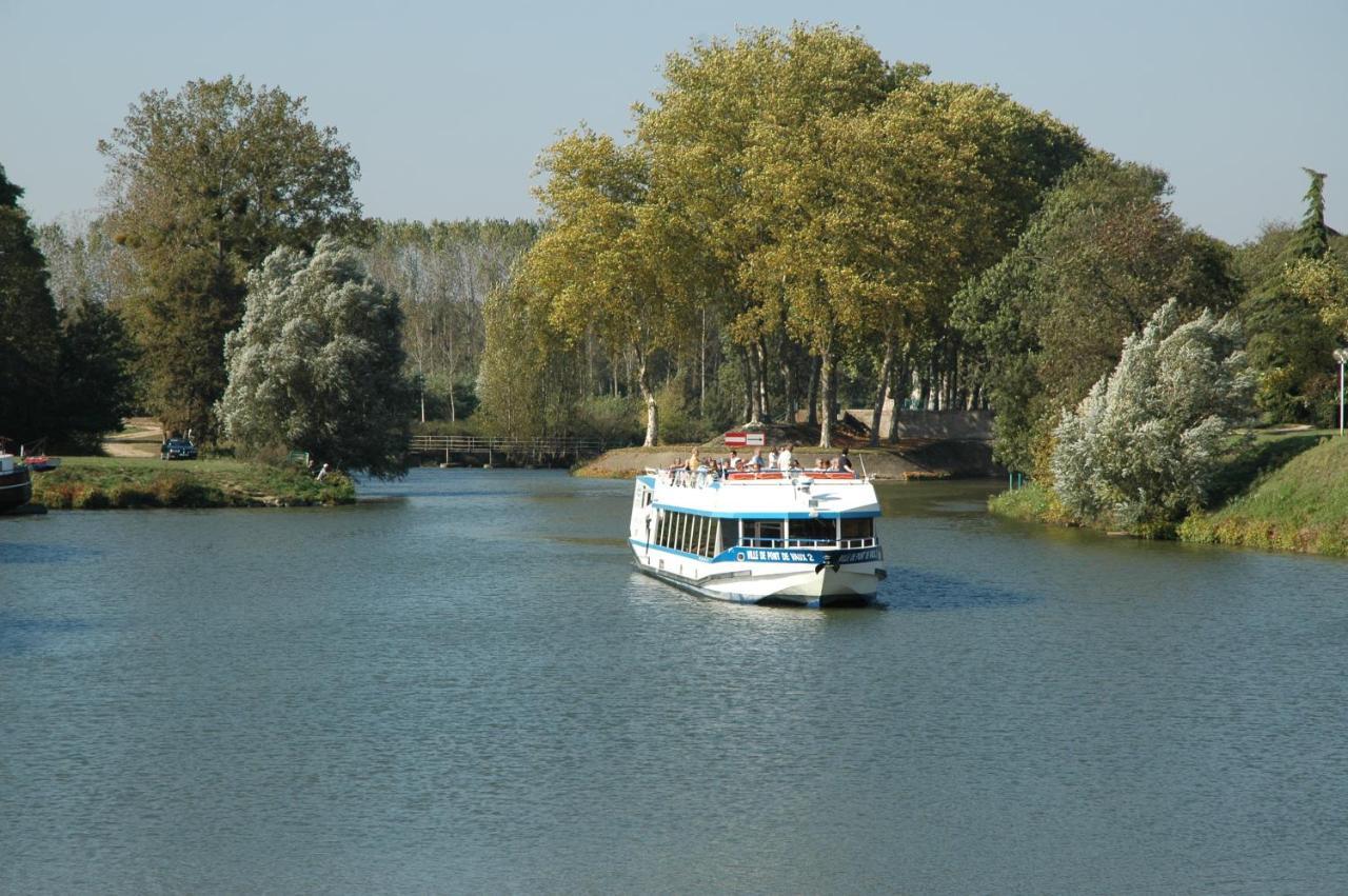 Onlycamp Camping Le Champ D'Ete Reyssouze ภายนอก รูปภาพ